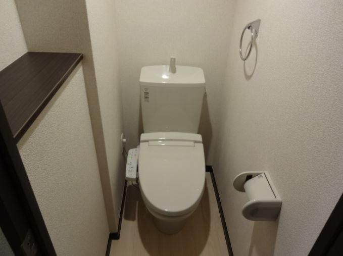 【トイレ】　温水洗浄便座・